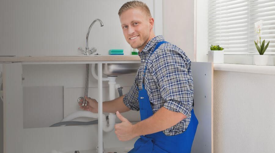 Local water heater installation in Sheridan, TX